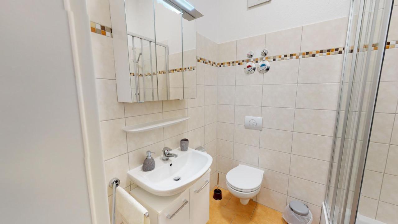 Sweethome - Luxus Pur - Grosse Kueche, Wifi Magdeburg Exterior foto